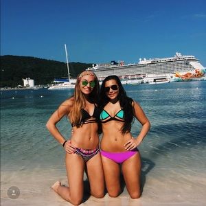 Victoria’s Secret PINK bikini